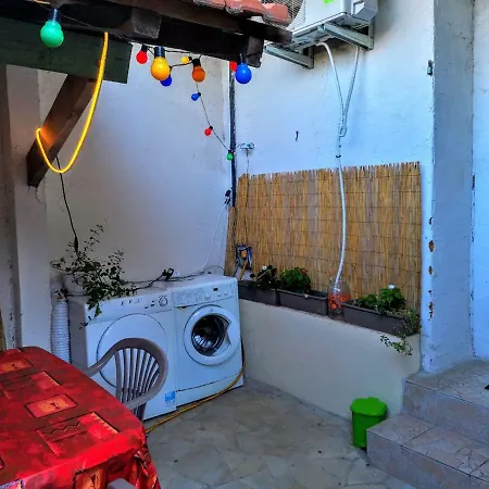 Mini De 13 M2 Avec Terrasse 15 Mn Centre *