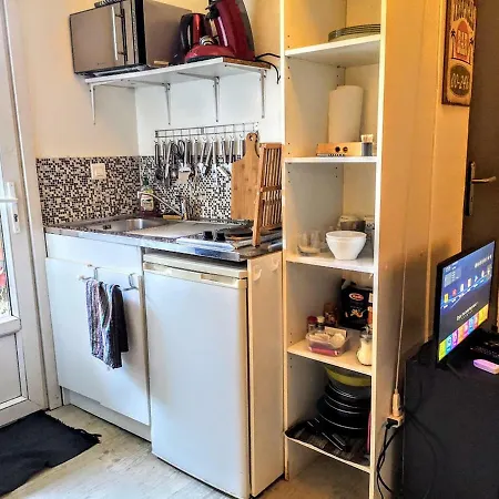 Pensjonat Mini De 13 M2 Avec Terrasse 15 Mn Centre